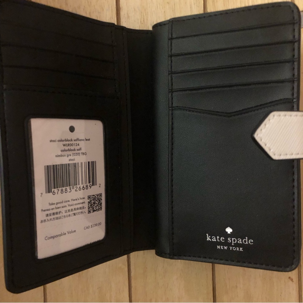 Kate Spade Wallet - Picture 4 of 5